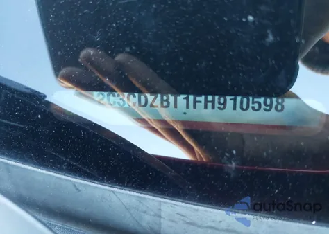 2015 Dodge Challenger R/T Plus z USA, uszkodzony, nr VIN 2C3CDZBT1FH910598